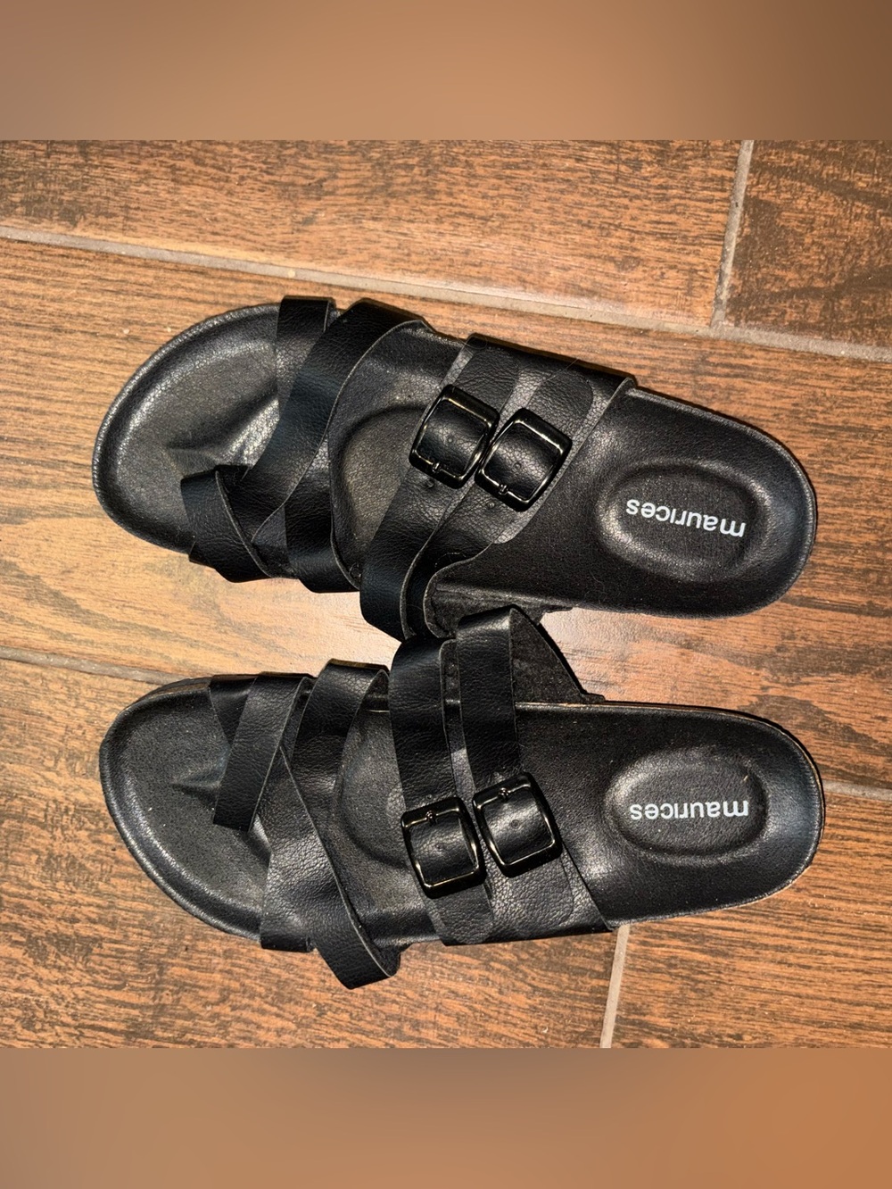 Maurices Hannah Black Footbed Sandals BNWT Size 7.5